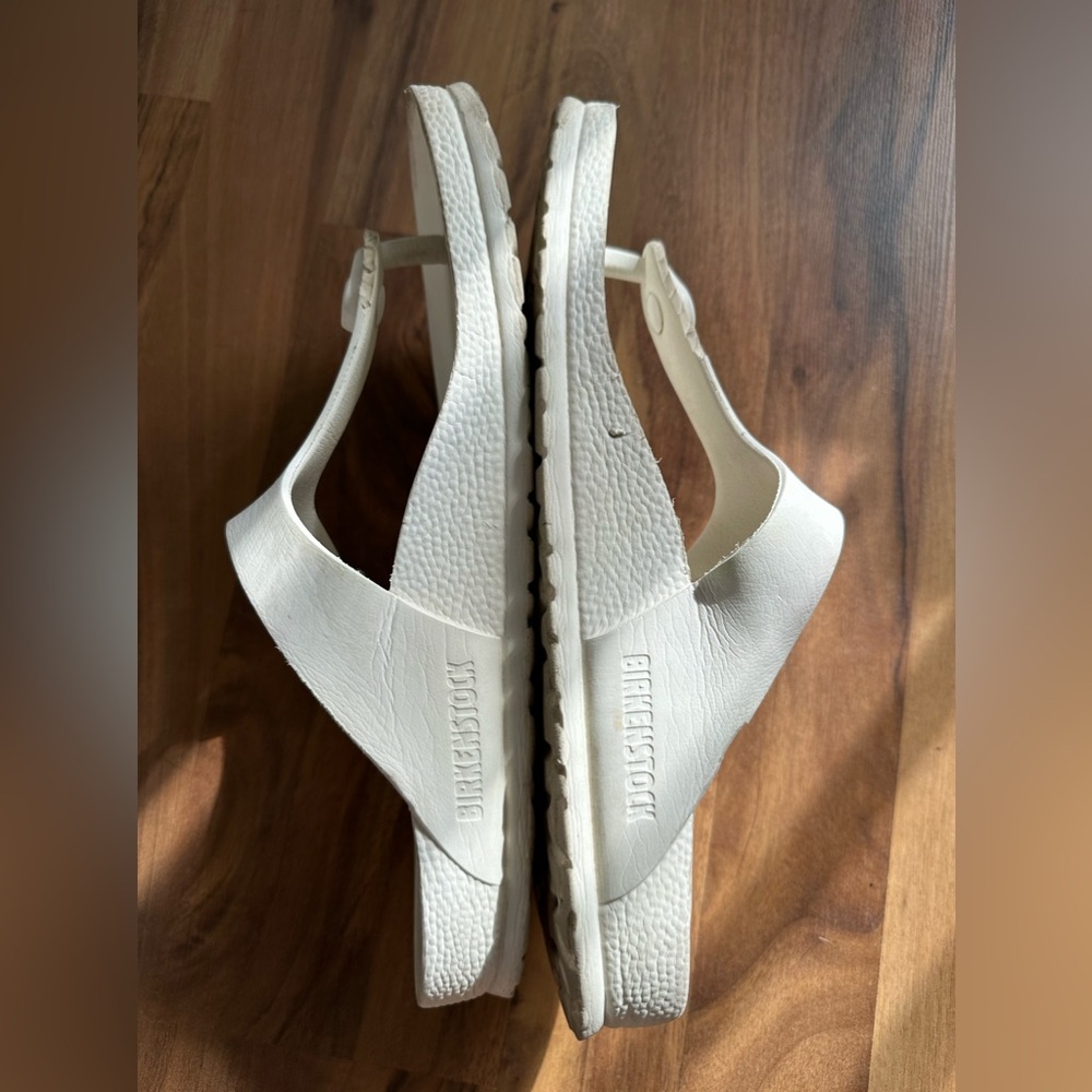 Birkenstock women’s Gizeh EVA thong in white size 40 (9.5) - Picture 10 of 17